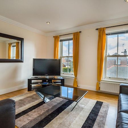 Spacious, 3 Bed House For 6 In Central Chester Hotel ภายนอก รูปภาพ