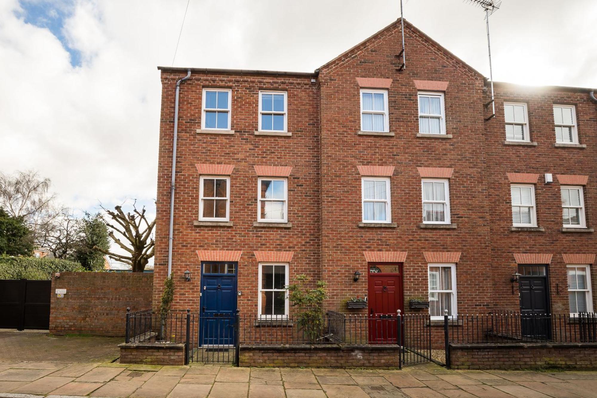 Spacious, 3 Bed House For 6 In Central Chester Hotel ภายนอก รูปภาพ